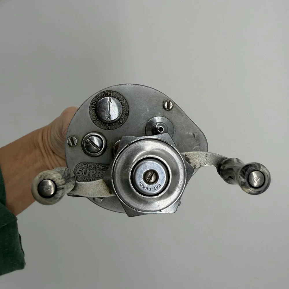 Pflueger Supreme Vintage Fishing Reel‎ Made in USA with Line